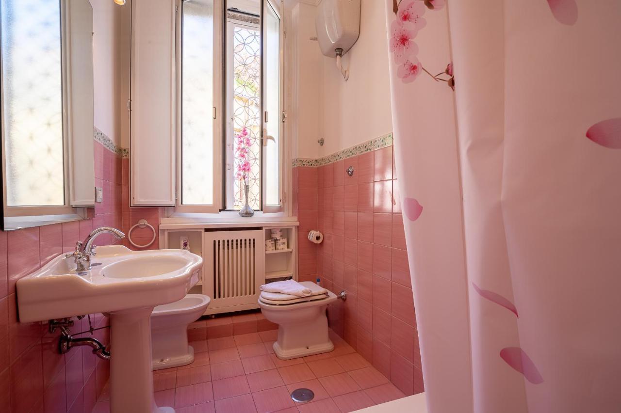 רומא Ninetyone Via Sistina Apartment Spanish Steps מראה חיצוני תמונה